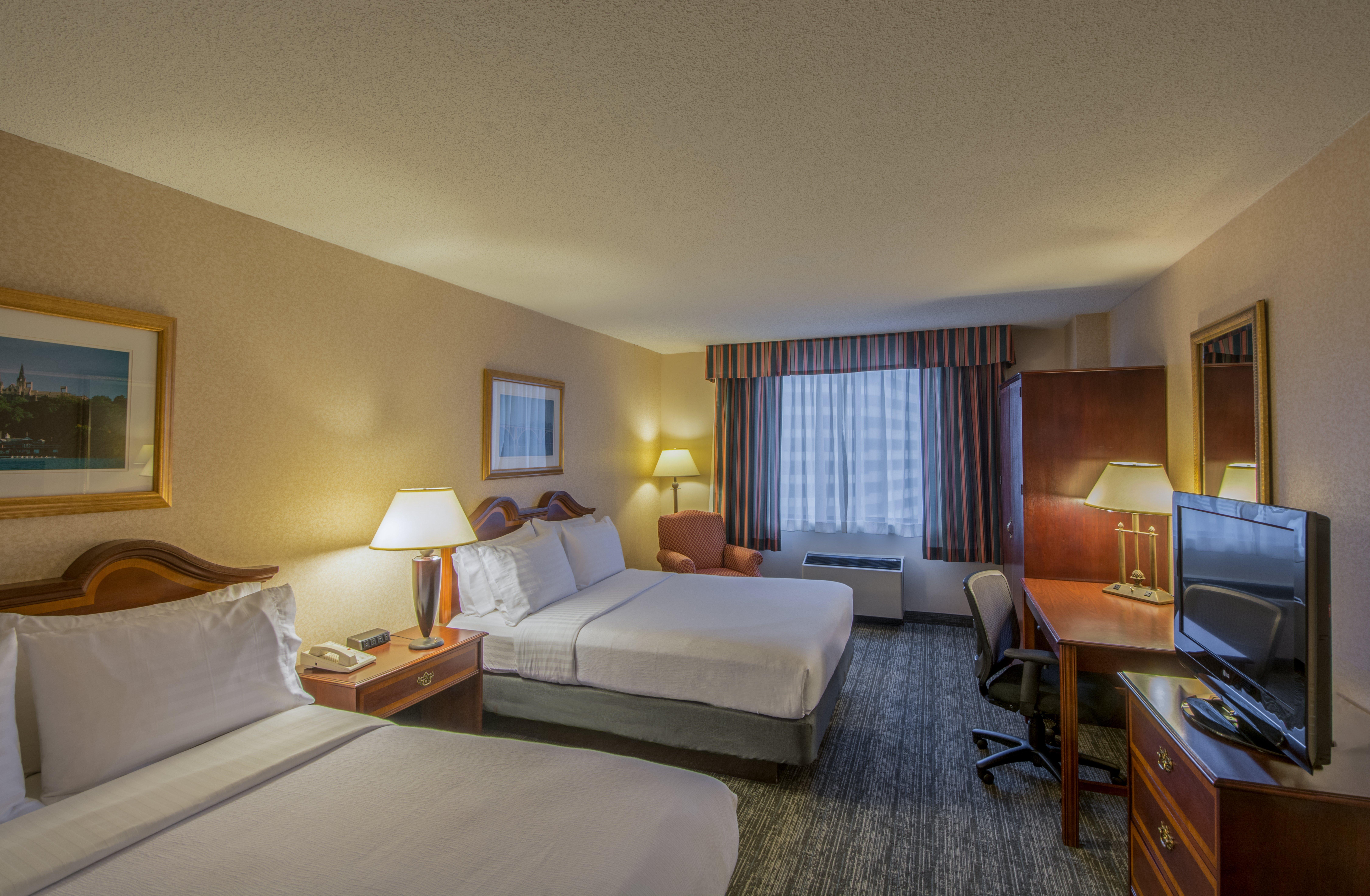 Holiday Inn Arlington At Ballston By Ihg Exterior foto