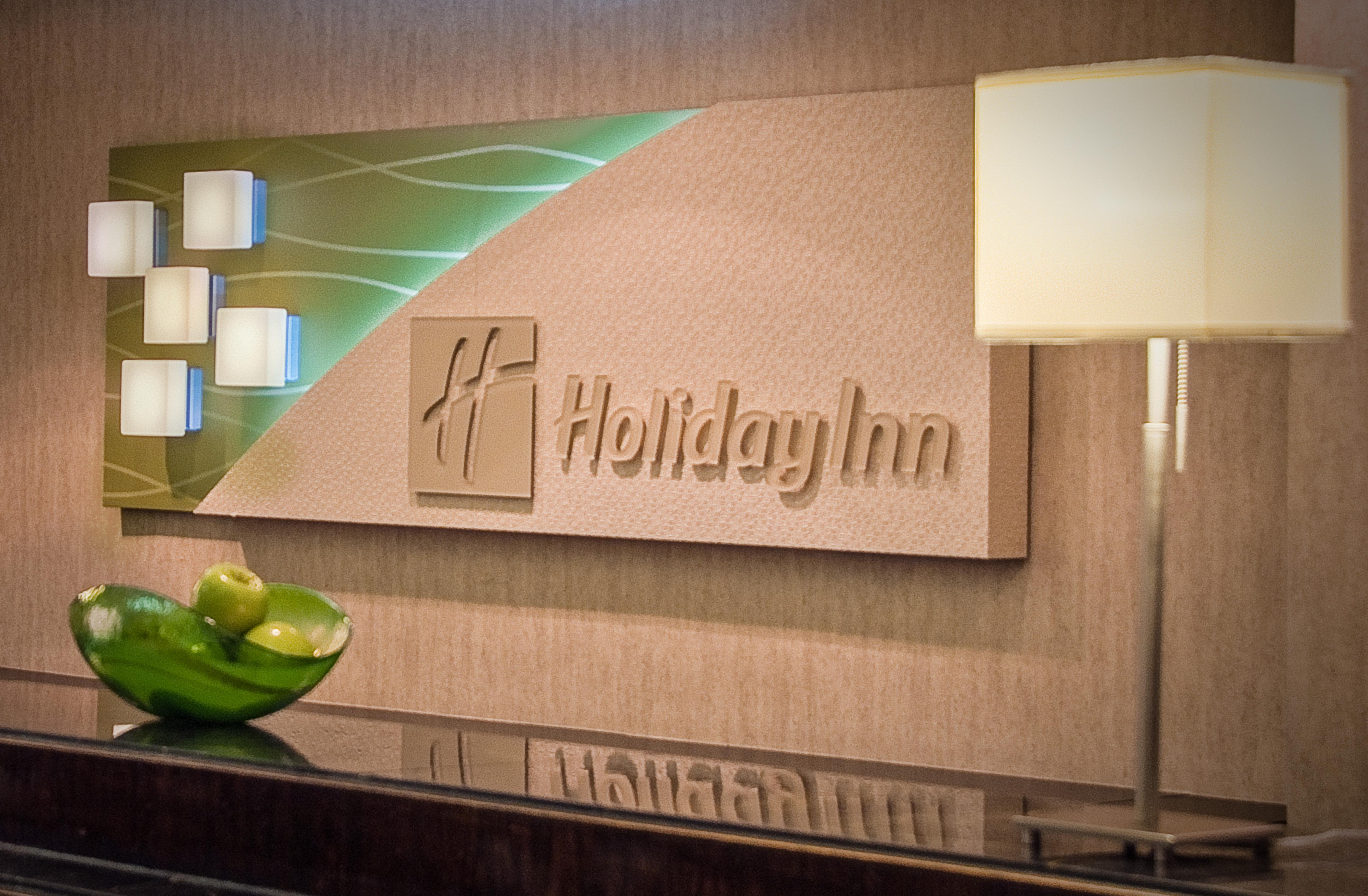 Holiday Inn Arlington At Ballston By Ihg Exterior foto