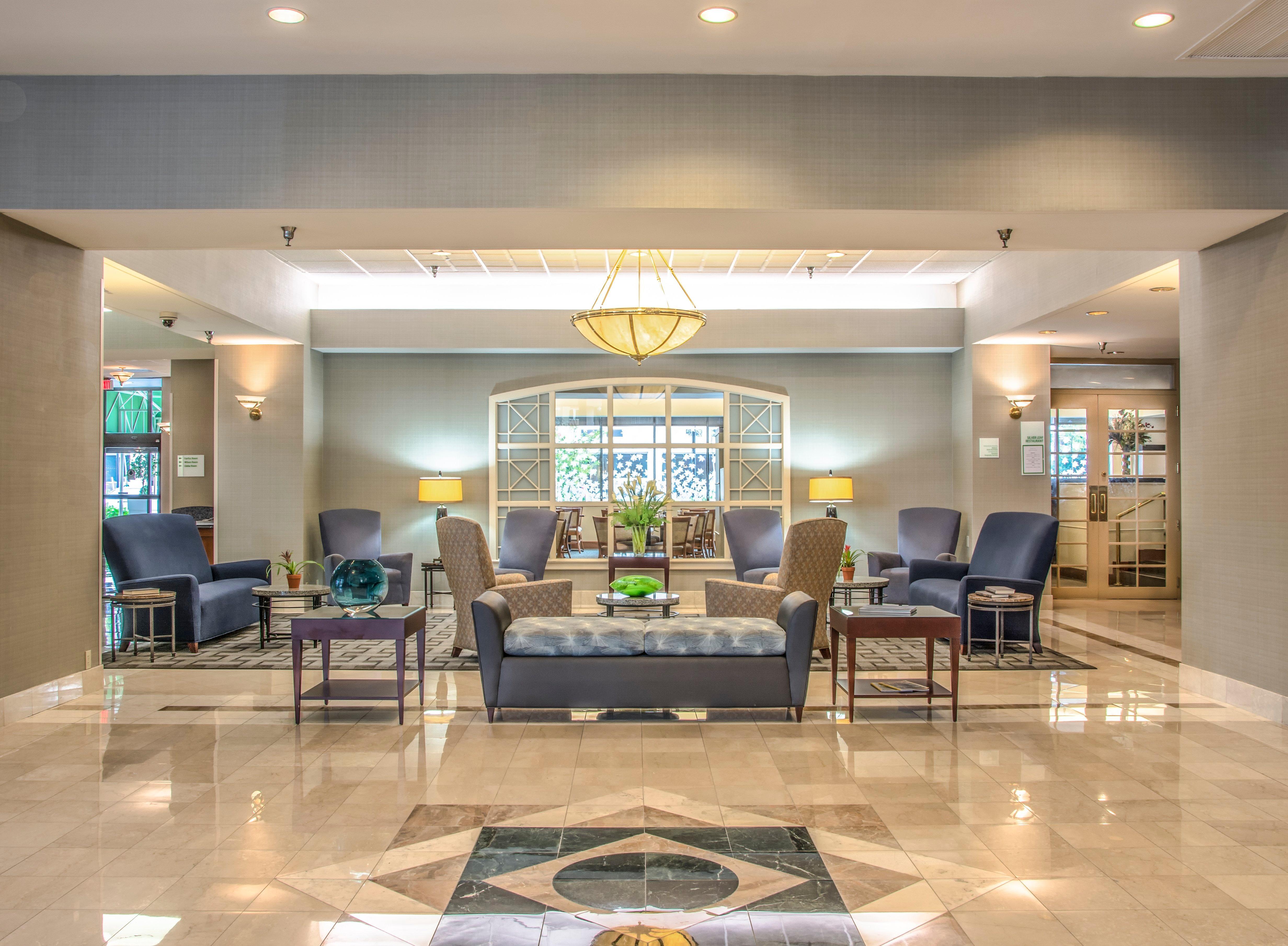 Holiday Inn Arlington At Ballston By Ihg Exterior foto