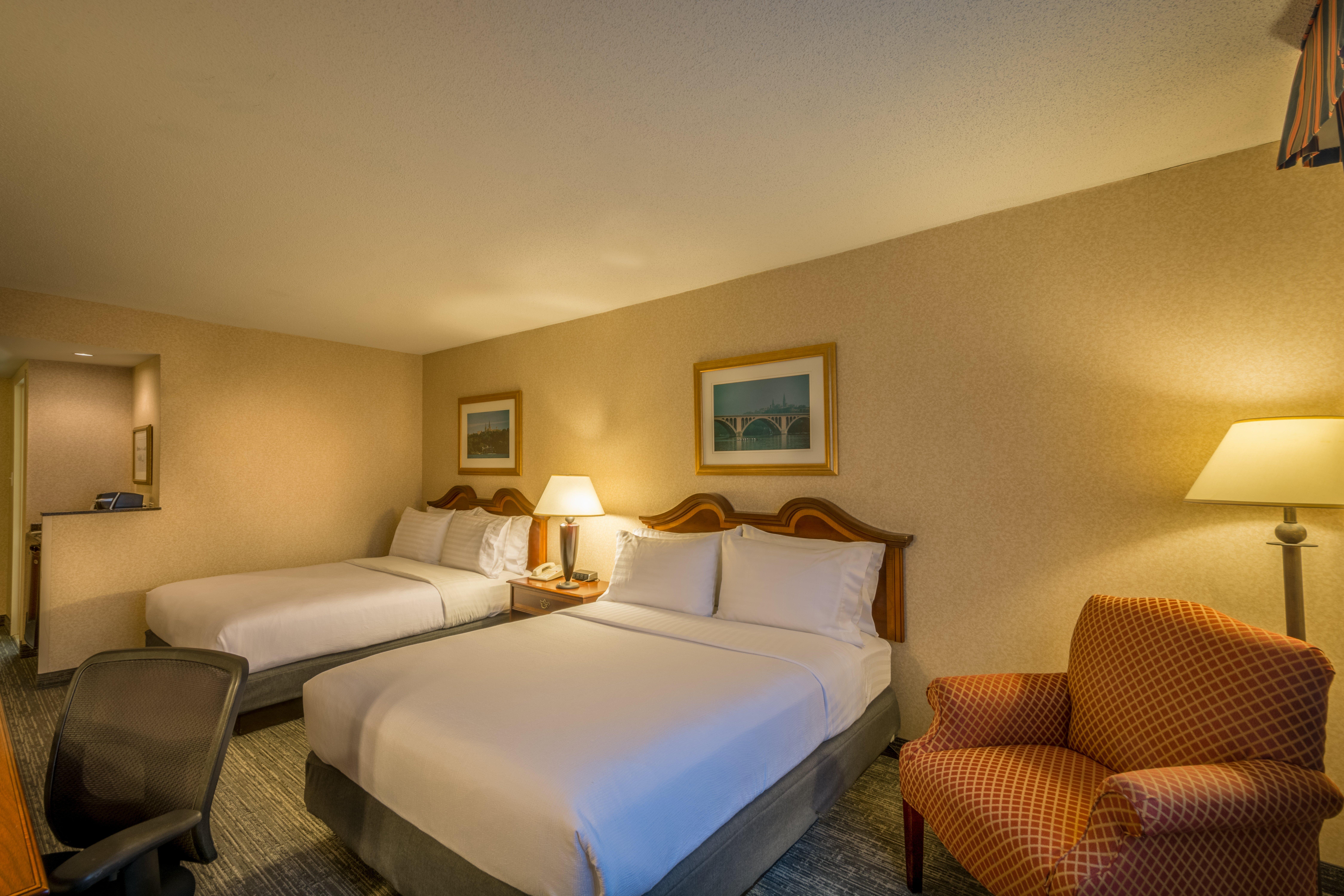 Holiday Inn Arlington At Ballston By Ihg Exterior foto