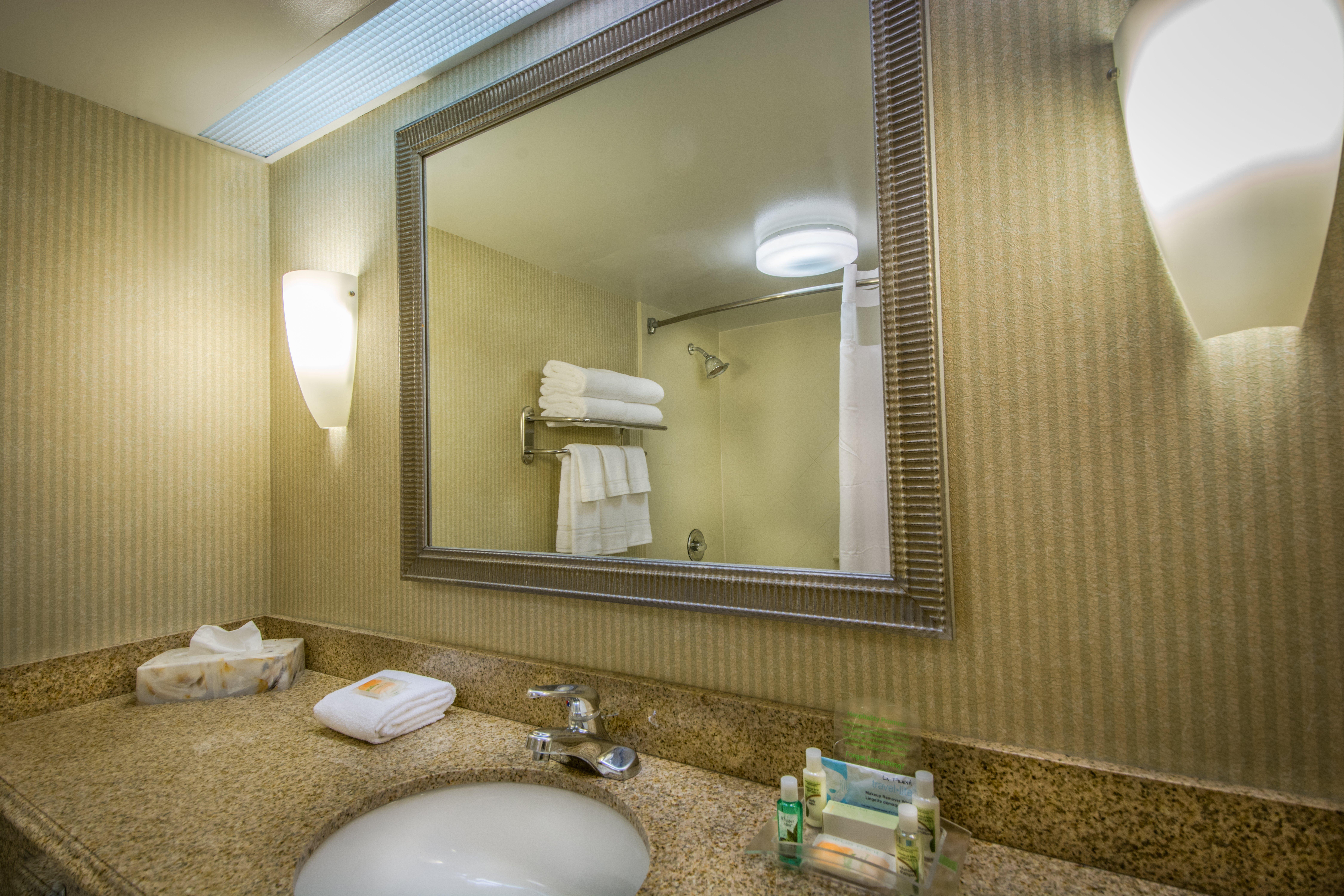 Holiday Inn Arlington At Ballston By Ihg Exterior foto