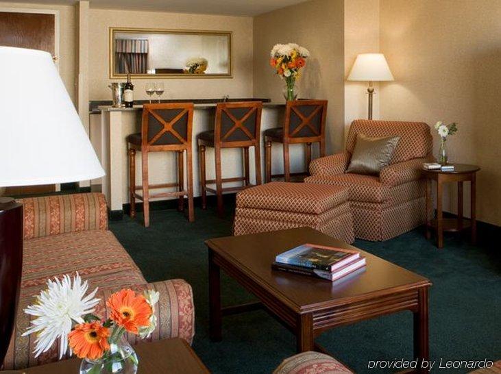 Holiday Inn Arlington At Ballston By Ihg Quarto foto